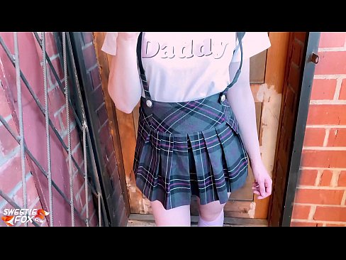 ❤️ Schoolgirl Mengisap penisnya dalam-dalam dan meniduri alih-alih kelas. ❤️ Video porno di porno id.josporn-com.ru